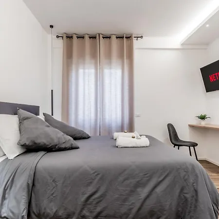 LoungeFloor Metro A Netflix&Wi-Fi-2